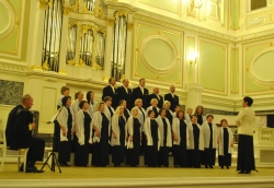 Кивиылиский хор в Петербурге не ударил в грязь лицом